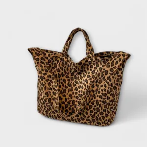 Chic Leopard Print Tote Bag