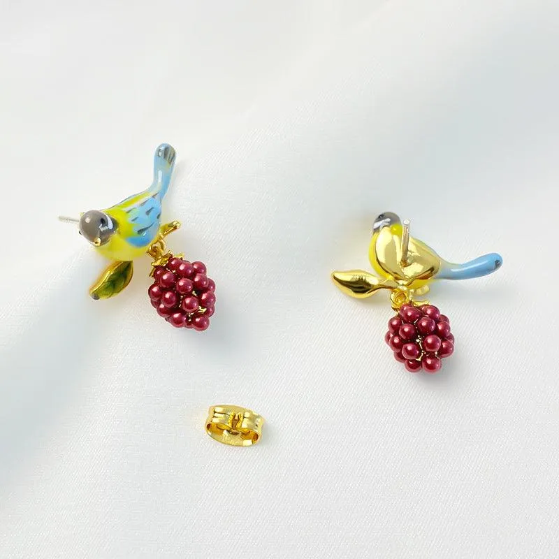 Girls' Creative Fashion Earrings In Europe And America